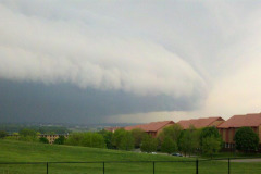 ShelfCloudNearOffutt-051111